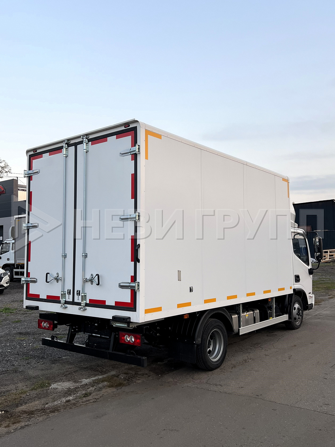 FOTON Aumark S35 Изотермический