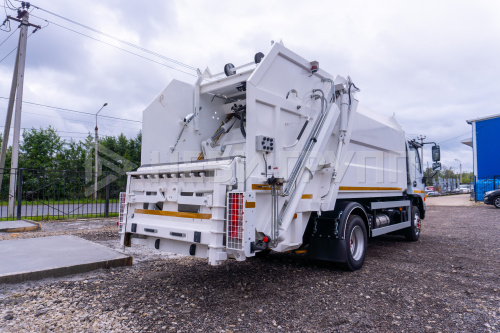 DONGFENG C120T Мусоровоз