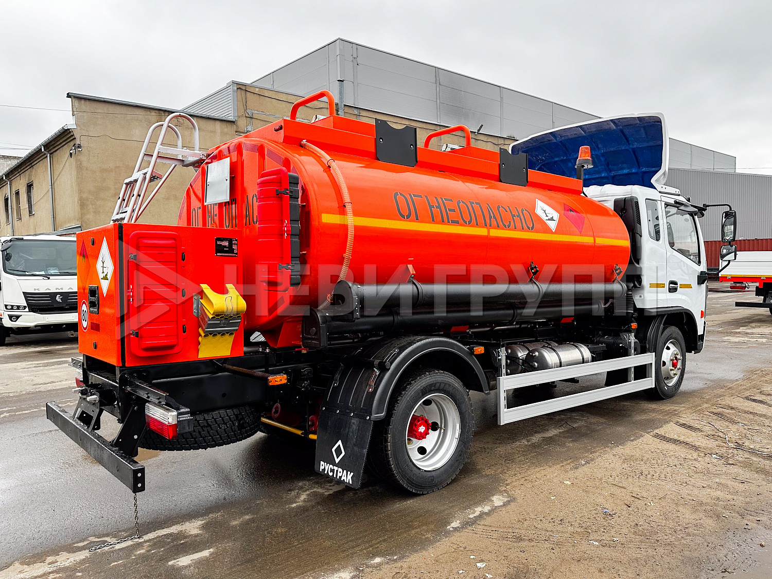 DONGFENG C120T Автотопливозаправщик (АТЗ)
